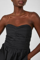 Black pleat detail smocked back strapless midi dress_4