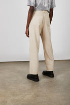 Washed beige adjustable side button jeans_5