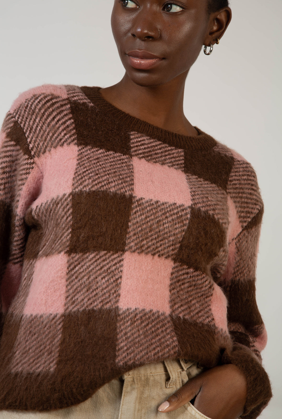 Pale pink and brown block plaid jumper_1