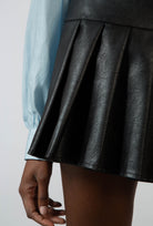 Black vegan leather pleat hem skirt_8