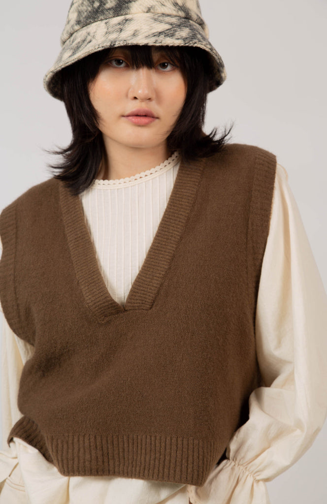 Brown deep V neck sweater vest_1