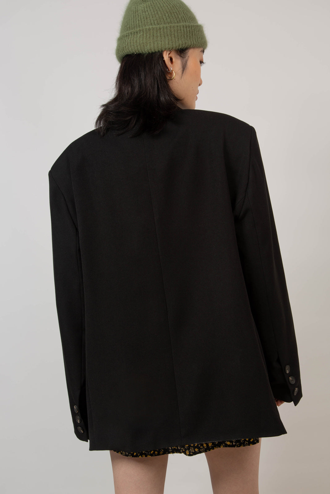 Black single breasted oversized blazer_4