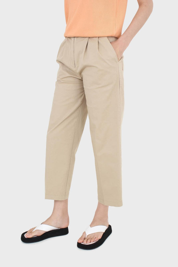 Dark beige pleat front adjustable waistband trousers_7