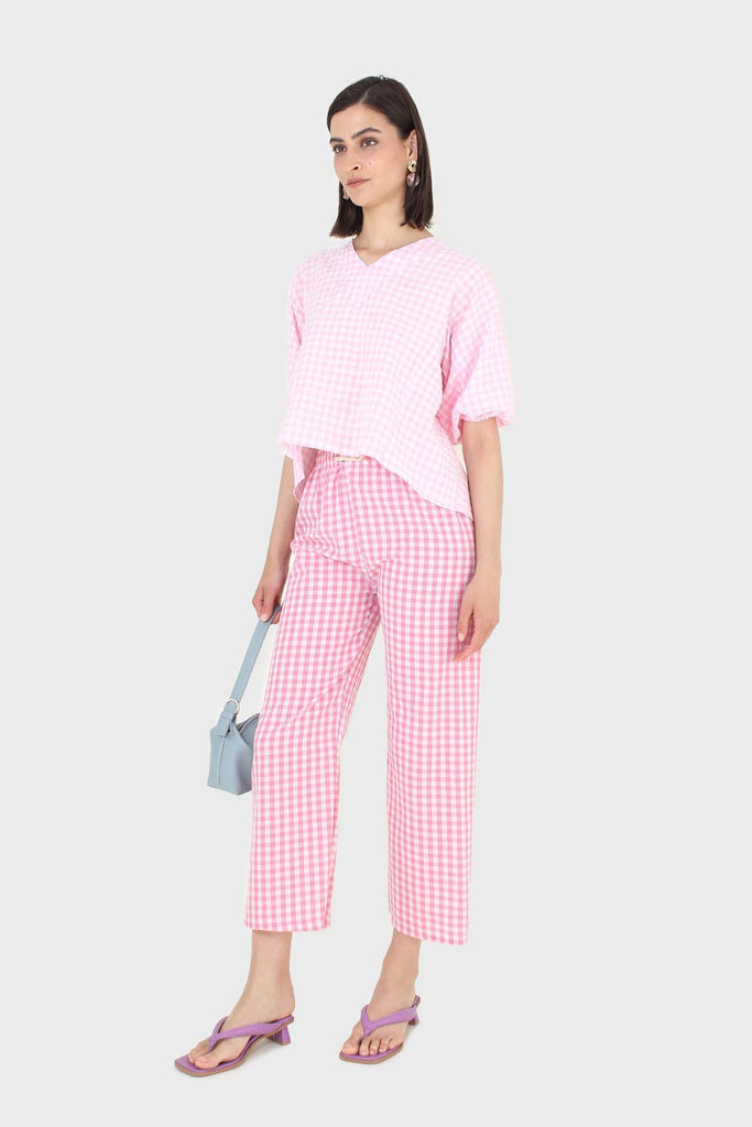 Pink and white gingham loose fit trousers_9