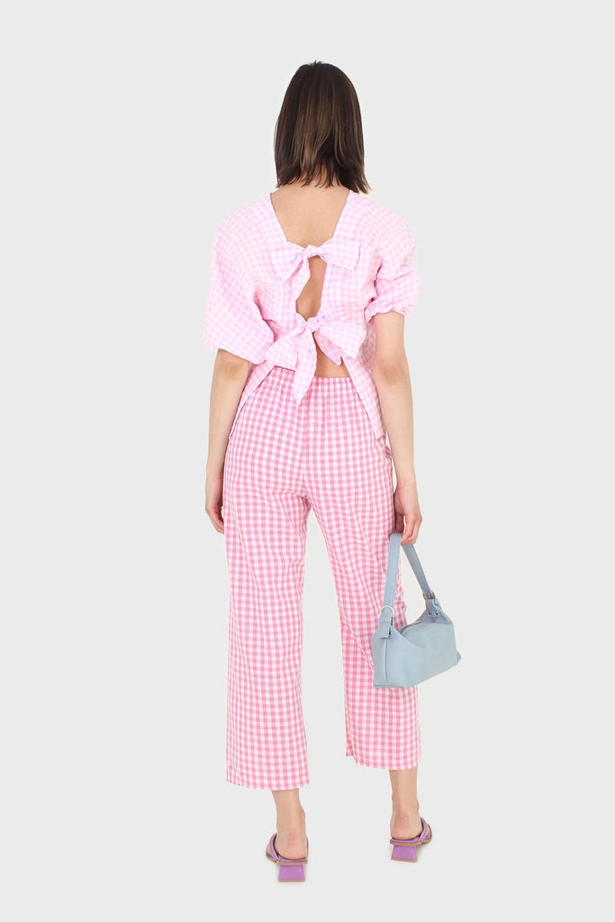Pink and white gingham loose fit trousers_10