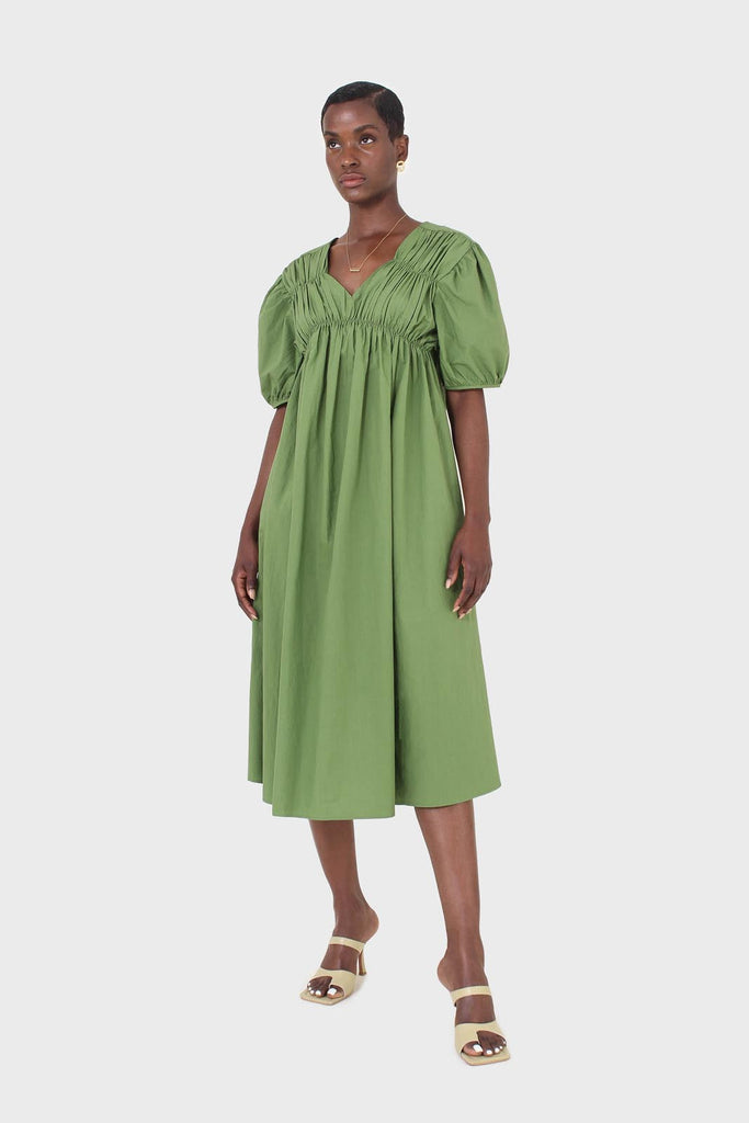 Green ruched seam V neck dress_12