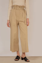 Beige high waist belted trousers_1