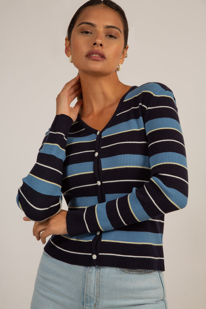 Black and blue striped knit top_2