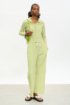 Apple green gingham and green trim button up top_4