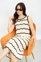 Beige and black scalloped crochet knit tank_5