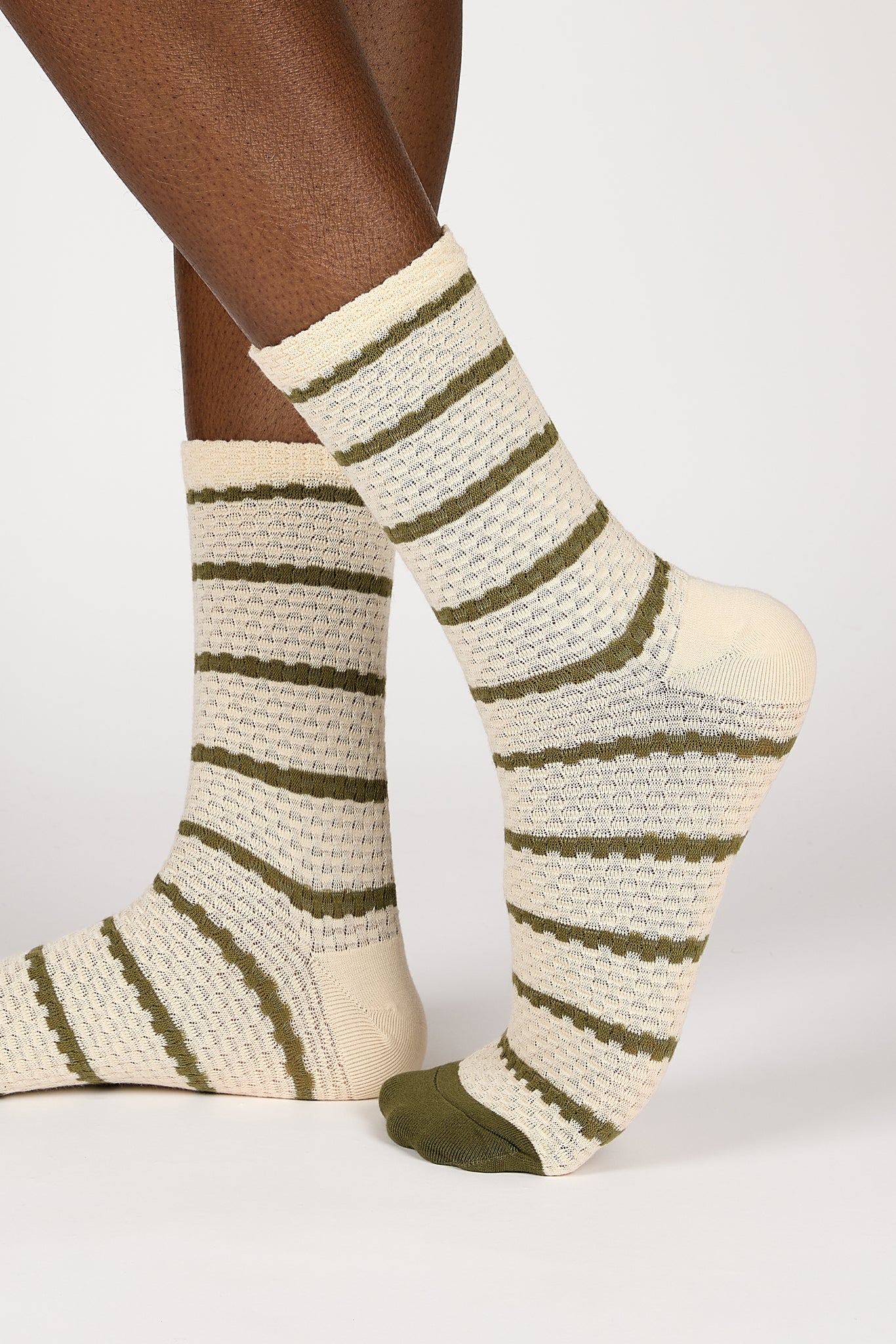 Beige and khaki striped box weave socks_3