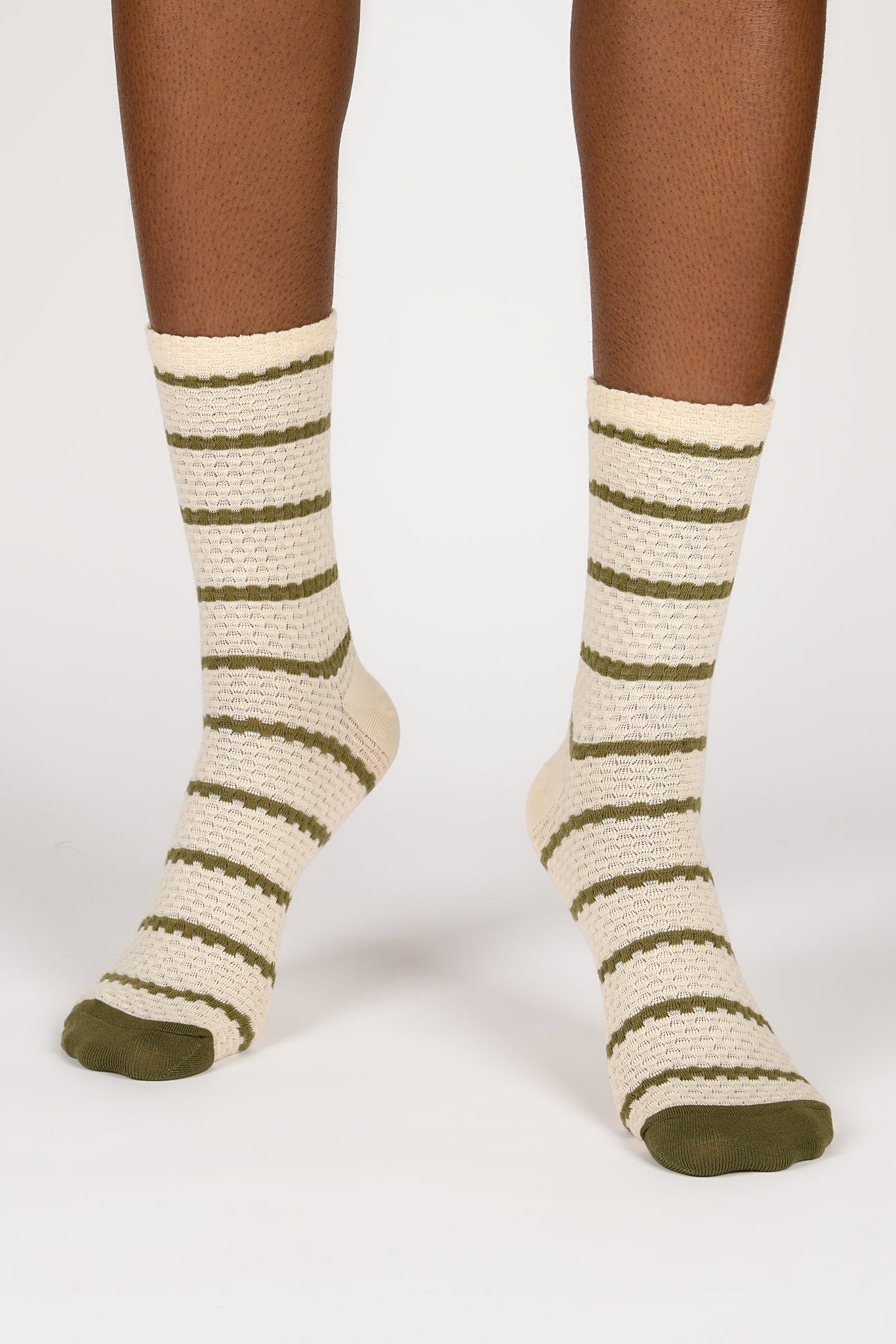 Beige and khaki striped box weave socks_4