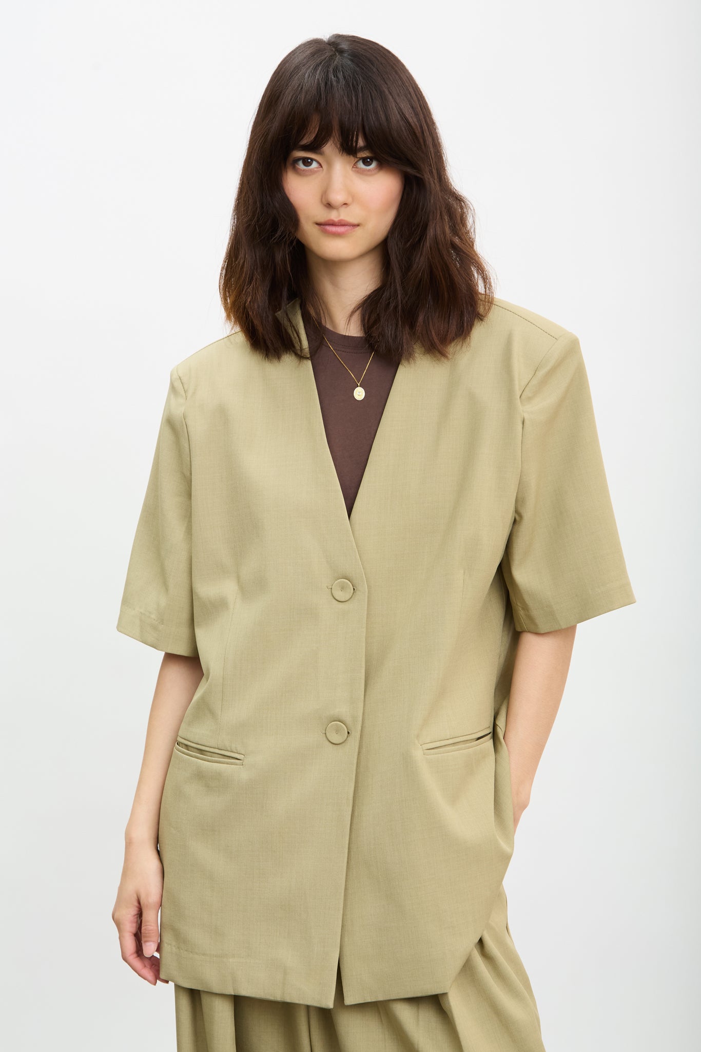 Beige boxy short sleeved jacket_1