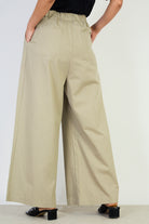 Beige pleated wide leg trousers_2
