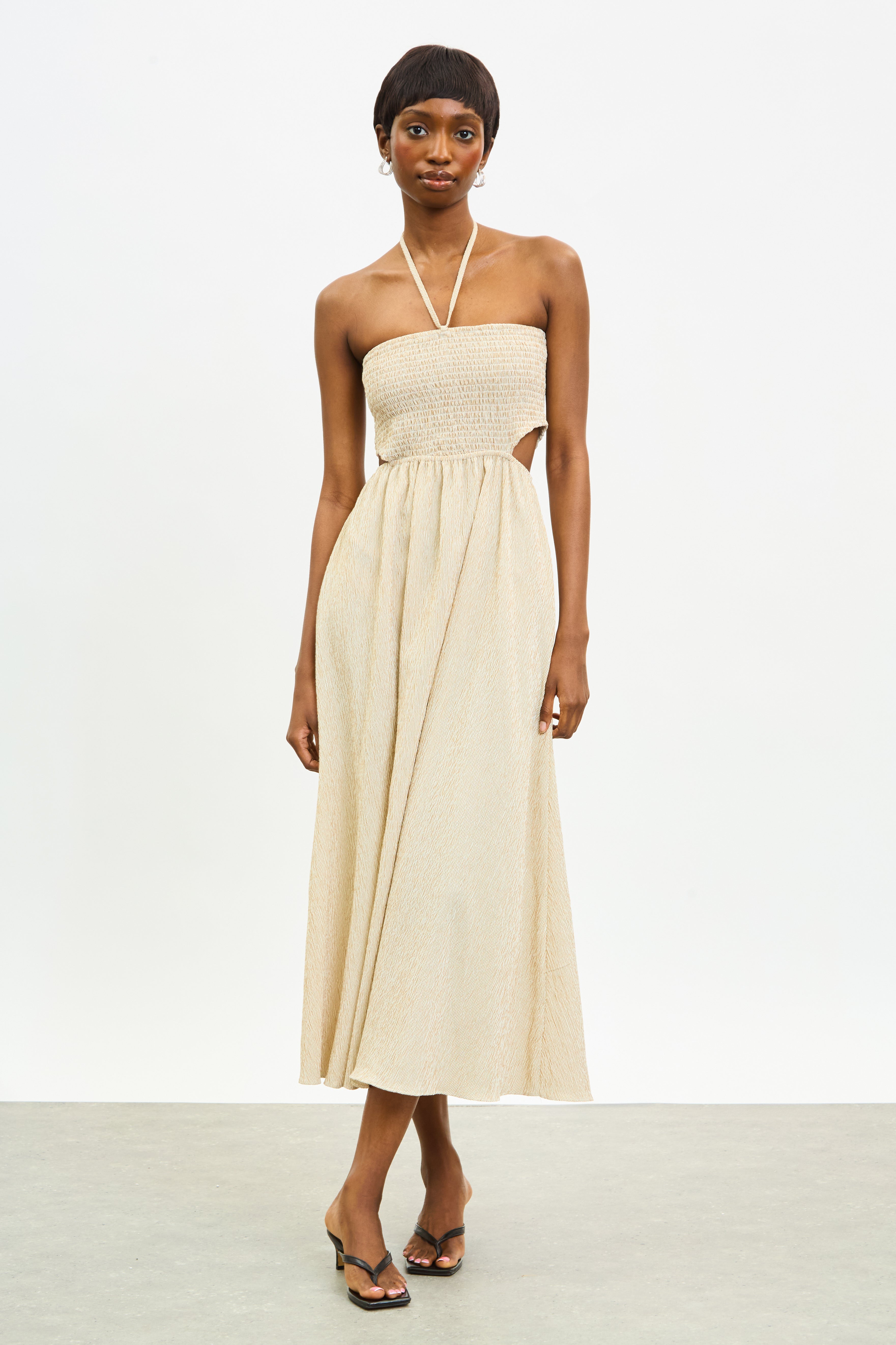 Beige textured stripe ruched peek side dress_1
