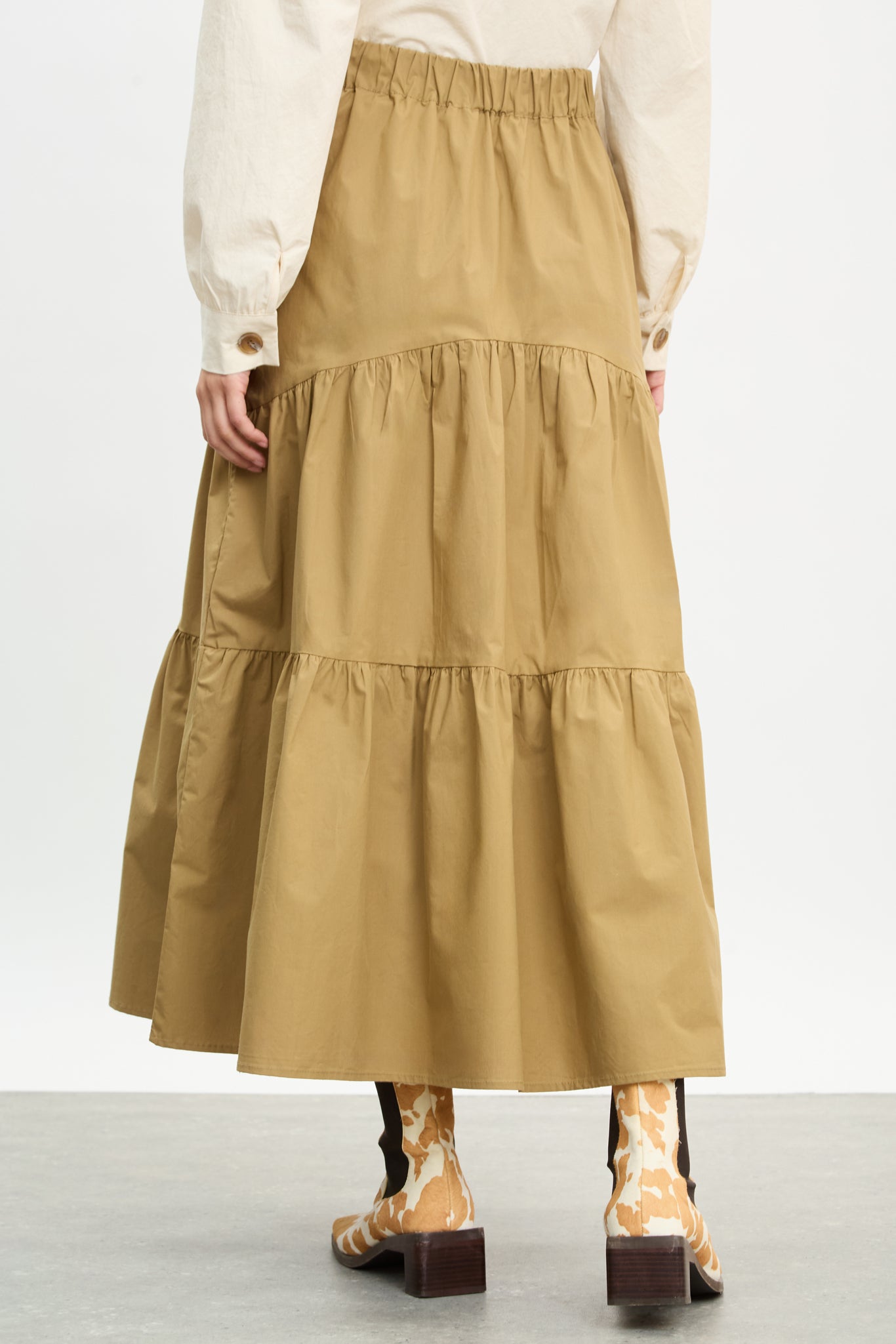 Beige tiered midi skirt_2