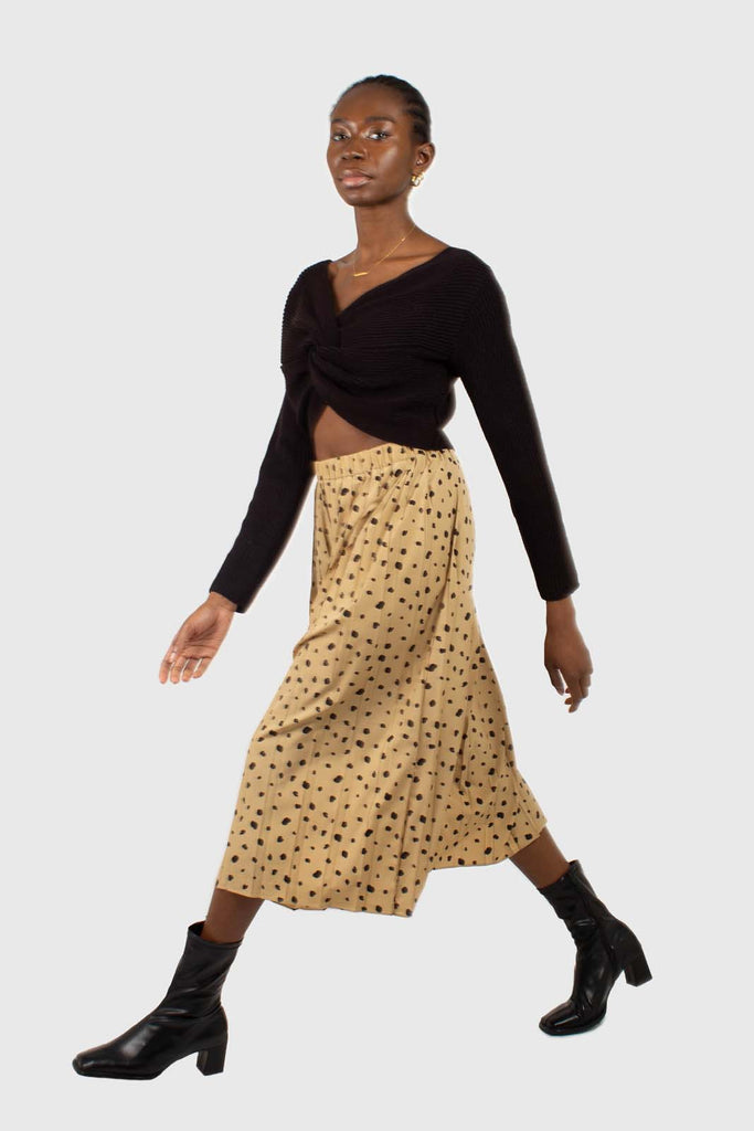 Beige and black leopard print pleated midi skirt_7