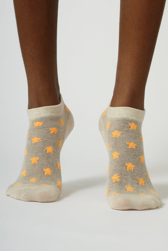 Beige and orange star ankle socks_2
