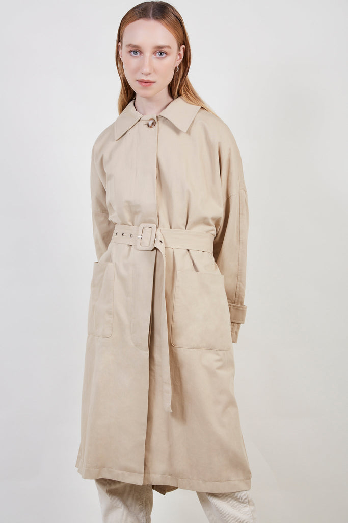 Beige concealed back button trench coat_8