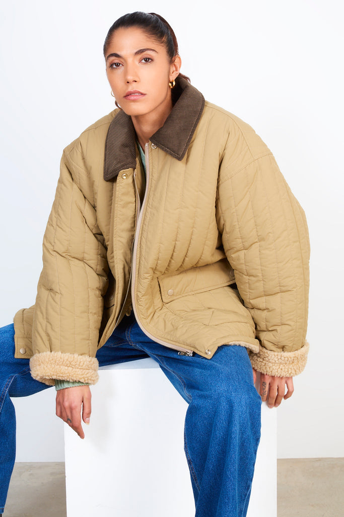 Beige lined quilted corduroy collar coat_6