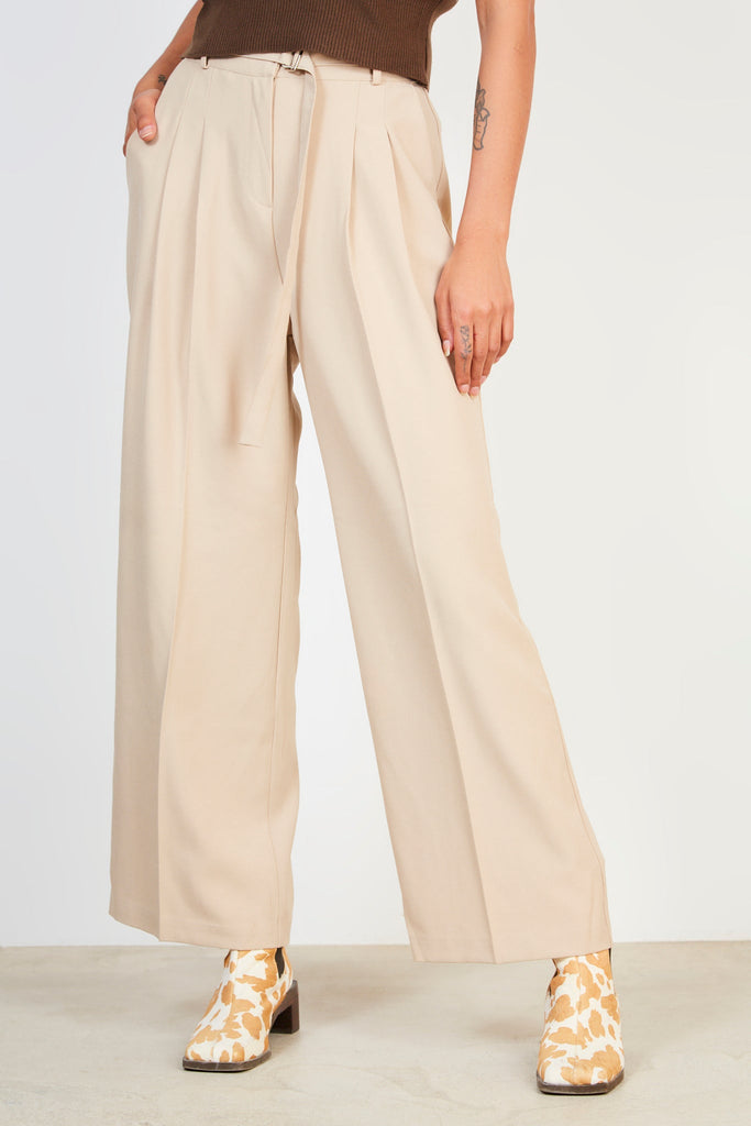 Beige pleated long belted trousers_1