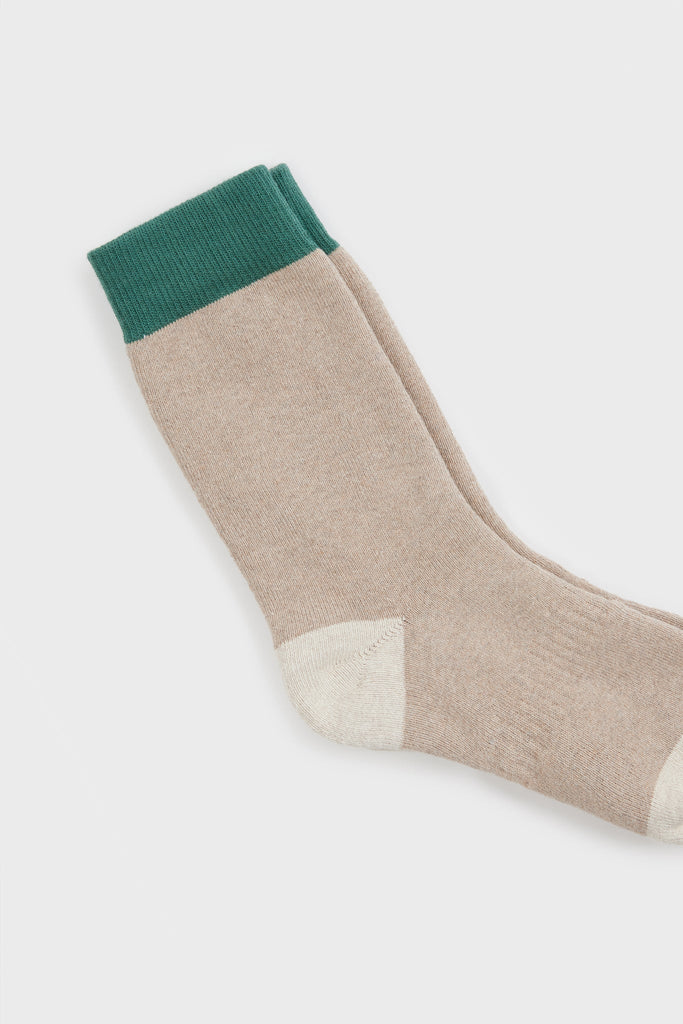 Beige smooth tricolour block socks_3