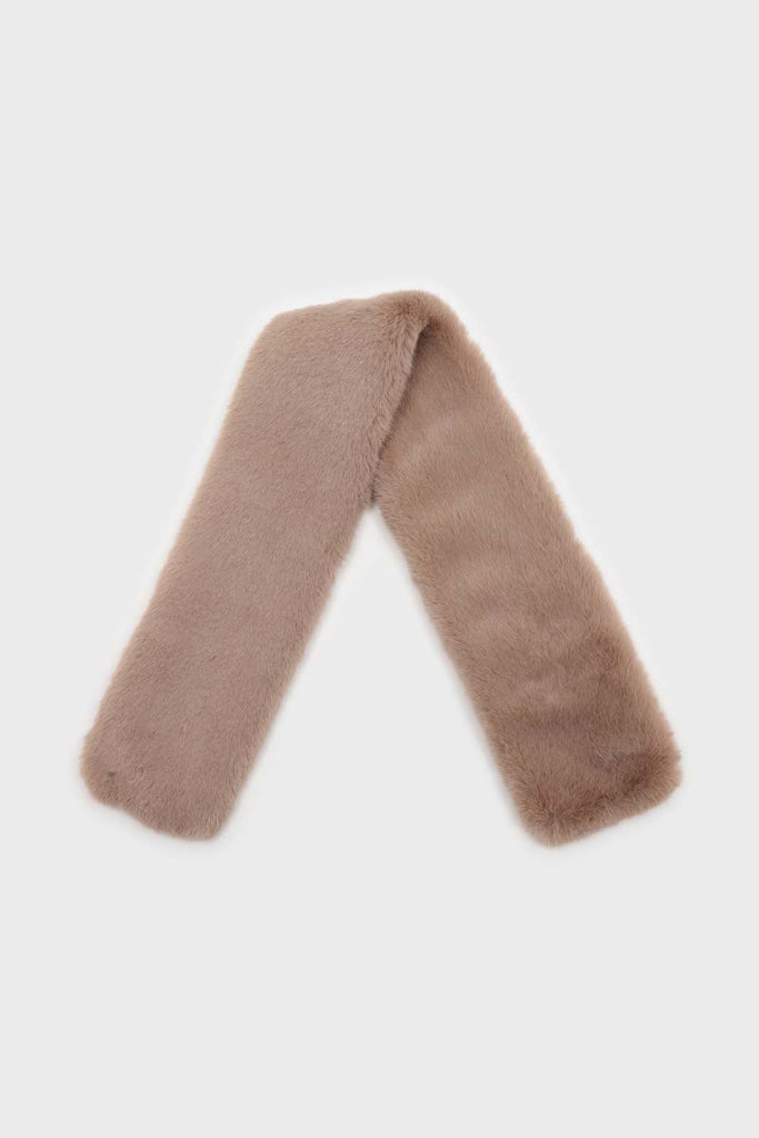 Beige thick faux fur tuck scarf_1