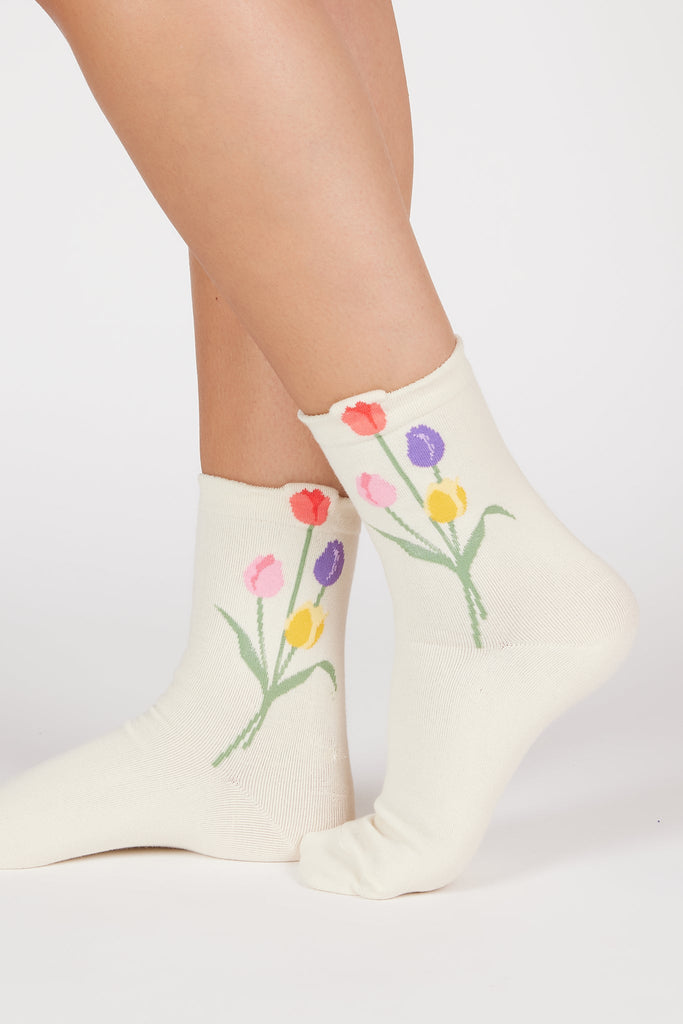 Beige tulip ankle socks_1