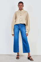 Beige vegan leather cropped shirt_3