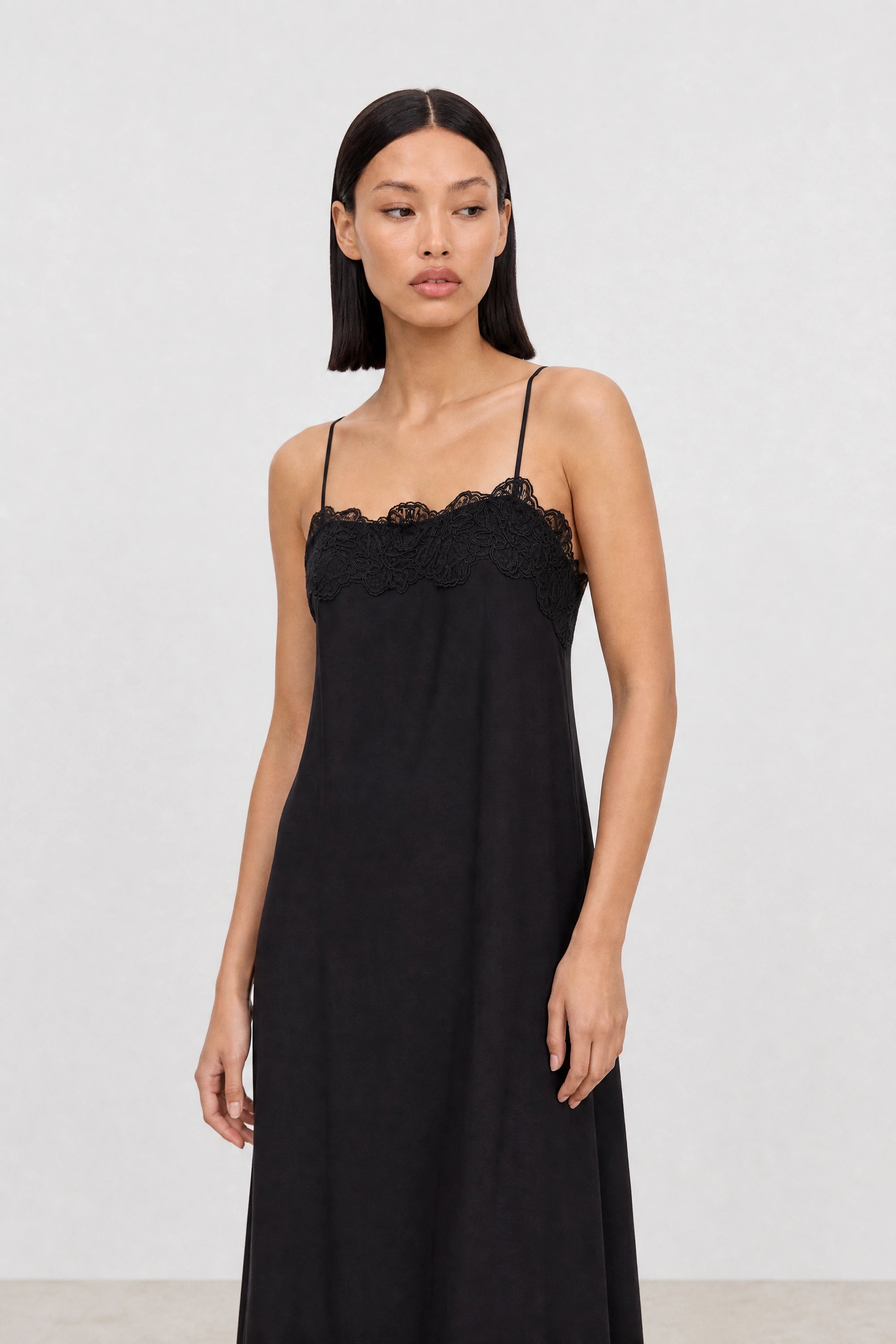 Black and black lace hidden pocket maxi dress_3