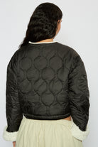 Black and ivory fuzzy lined circle quilted jacket_2