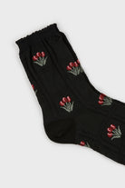 Black and red tiny tulip bunches socks_2