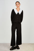 Black and white embroidered collar long sleeved blouse_4