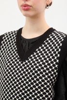 Black and white intarsia dots sweater vest_3