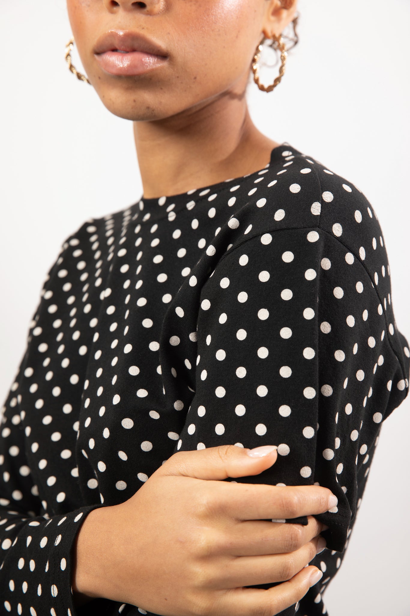 Black and white polka dot layered long sleeve top_4