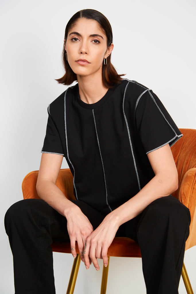 Black and white vertical trim padded shoulder tee_6