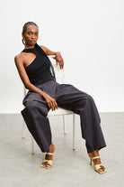 Black asymmetric neckline knit tank_5