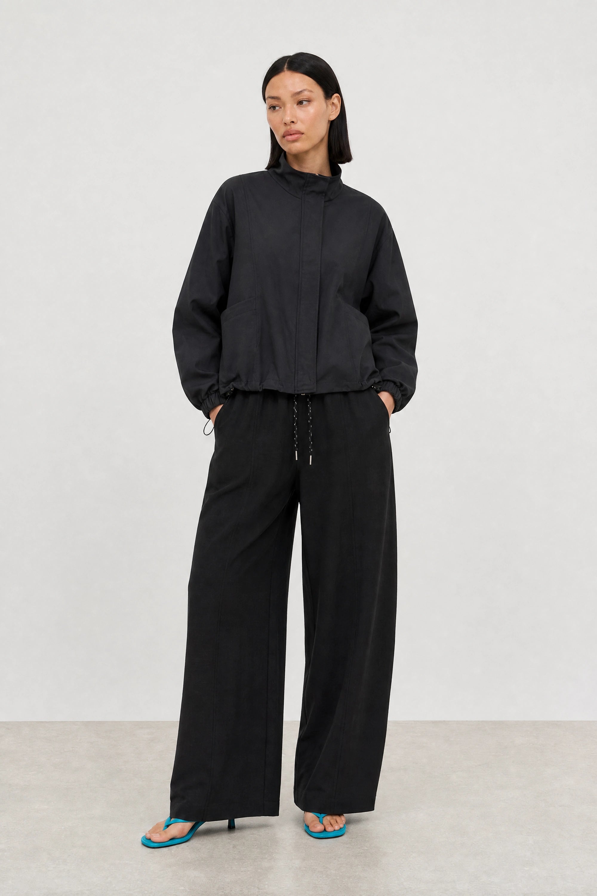 Black diagonal pocket bomber jacket_4