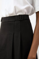 Black double pleat adjustable waist skirt_3