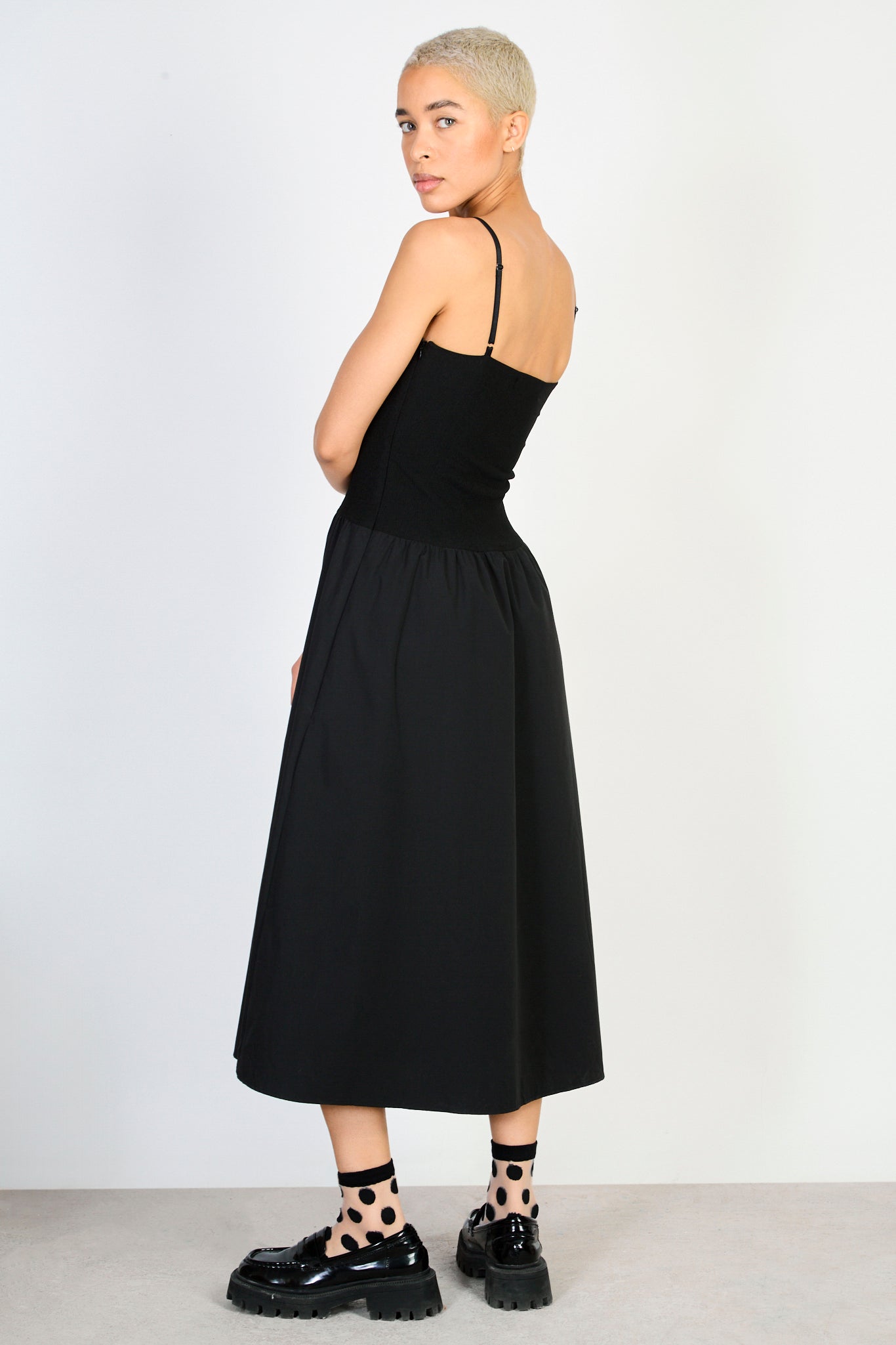 Black fitted bodice thin strap dress_2