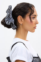 Black gingham on gingham frilly scrunchie_4