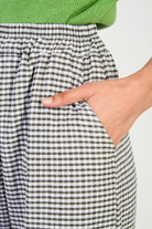 Black gingham side pocket trousers_3