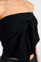 Black horizontal strip tie front strapless  top_3