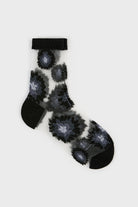 Black large daisy sheer socks_1