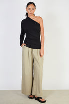 Black one shoulder jersey top_4