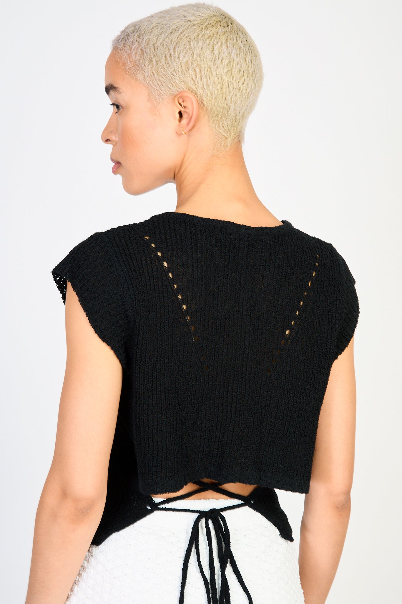 Black open tie back sleeveless knit top_1