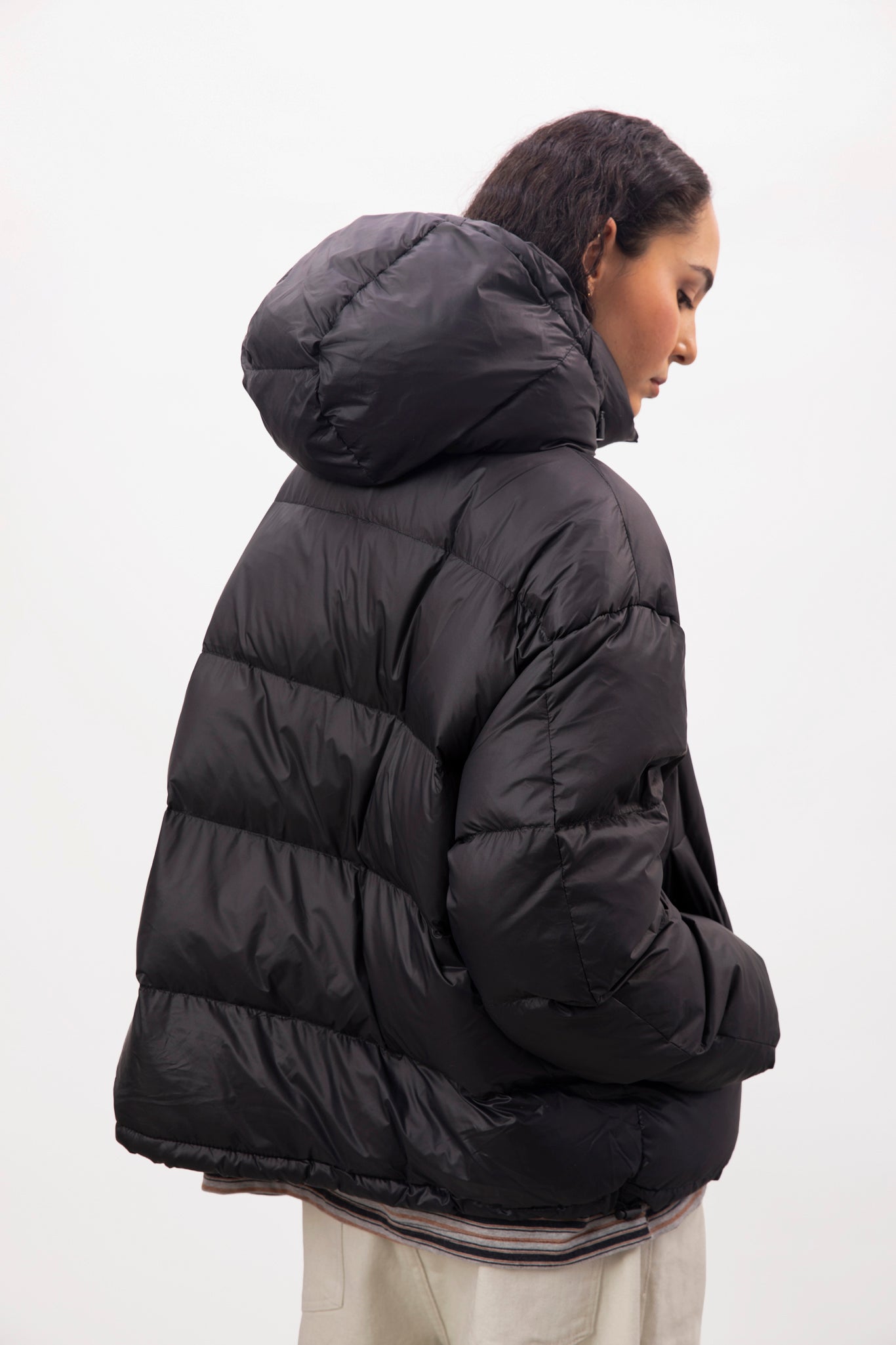 Black oversized duck down puffer jacket_3