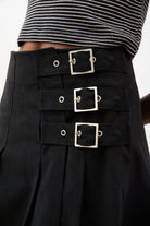 Black pleated triple buckle kilt midi skirt_3