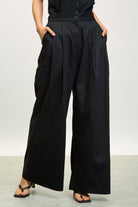 Black pleated wide leg trousers_1