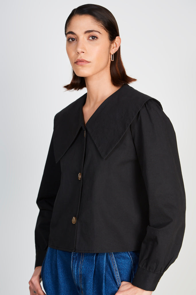 Black pointed giant collar shirt_2